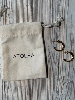 Atolea Polished Gold Hoop Stud Earrings
